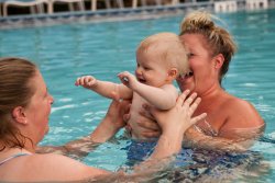 Bekki, Andy and Aunt Jessie in the pool