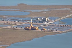 Prudhoe Bay oil fields from the plane 3