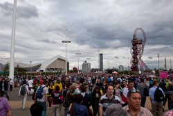 Yet more people and the Orbit at Olympic Park