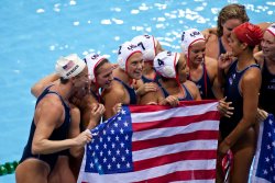 USA Women's Water Polo team celebrates gold (4)